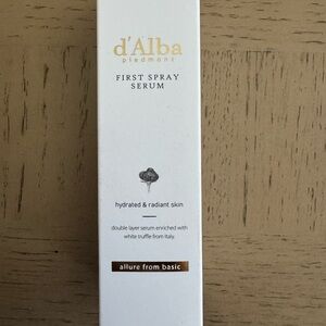 Alba First Spray Serum - White